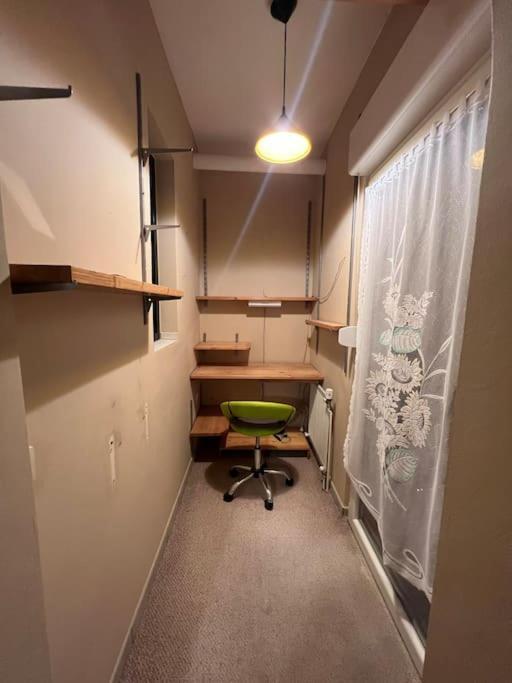 Duisburg Feelhome, Flughafen Nah,3-Schlafzimmer, Dusche Ebenerdig, Zentral, Wifi, Ground Floor Eksteriør bilde